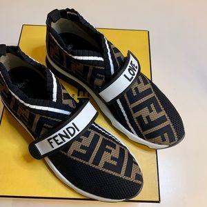 FENDI- Rockoko knit sneakers- Size: 37.5